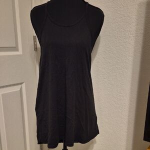 Women's Black Sleeveless Top